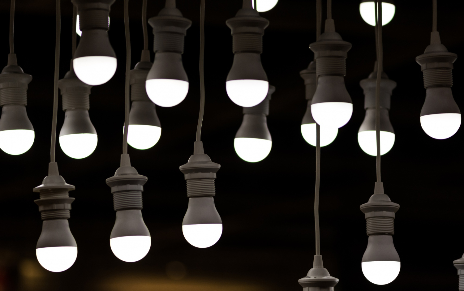 Ce sunt lampadarele LED și cum funcționează