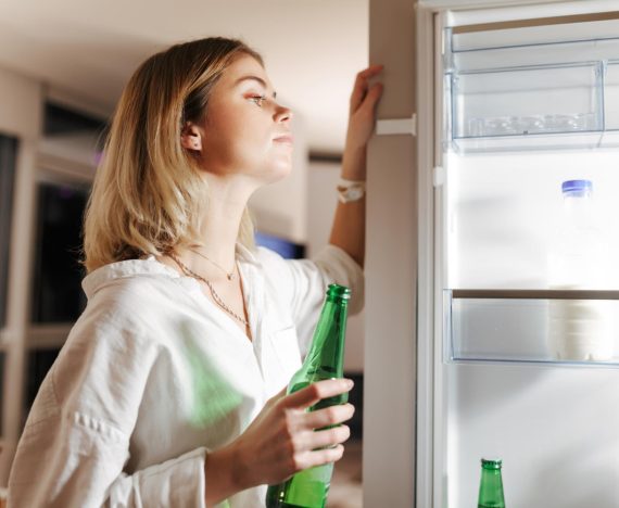 Posibile probleme in frigider cu consum mare de energie