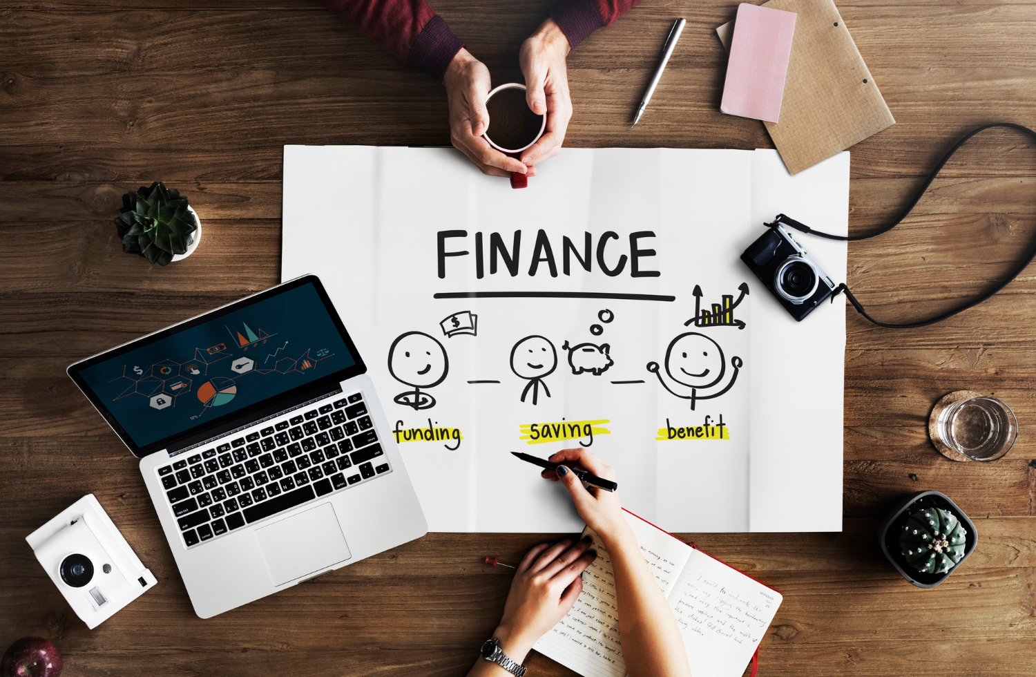Cât de Important Este Să Îți Gestionezi Corect Finanțele: Drumul Către Stabilitatea Financiară