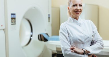 Pot rămâne fragmente de harpon în sân după procedură