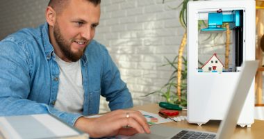 Unde se plătesc cel mai bine programatorii și pe ce platforme îi găsești
